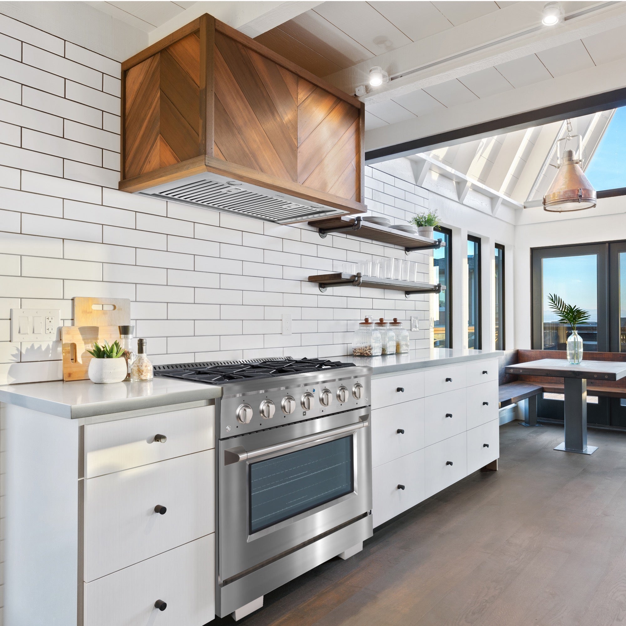 Ancona cuisinière à gaz de 36” 5,2 pi. cu avec 6 brûleurs et four électrique à convection en acier inoxydable