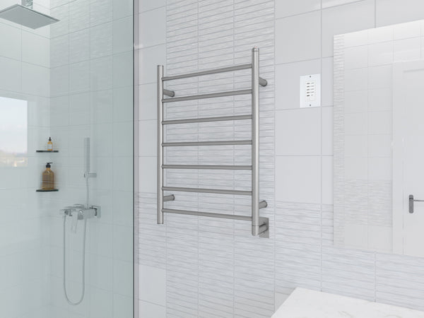 Porte-serviettes chauffant à fixation murale Comfort 7 en acier inoxydable brossé à 7 barres avec minuterie préprogrammée