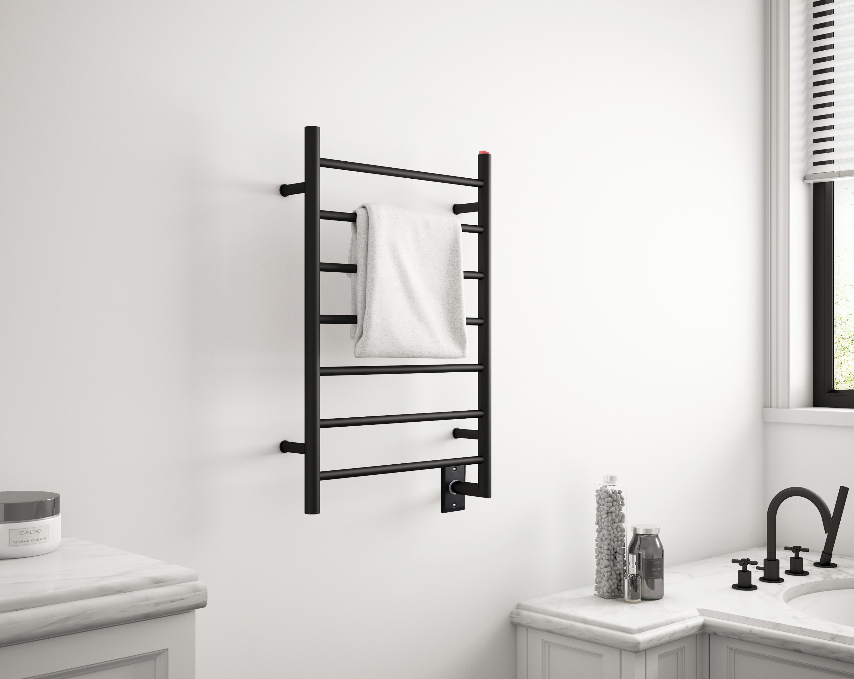 Chauffe-serviettes à 7 barres câblé Comfort en noir mat