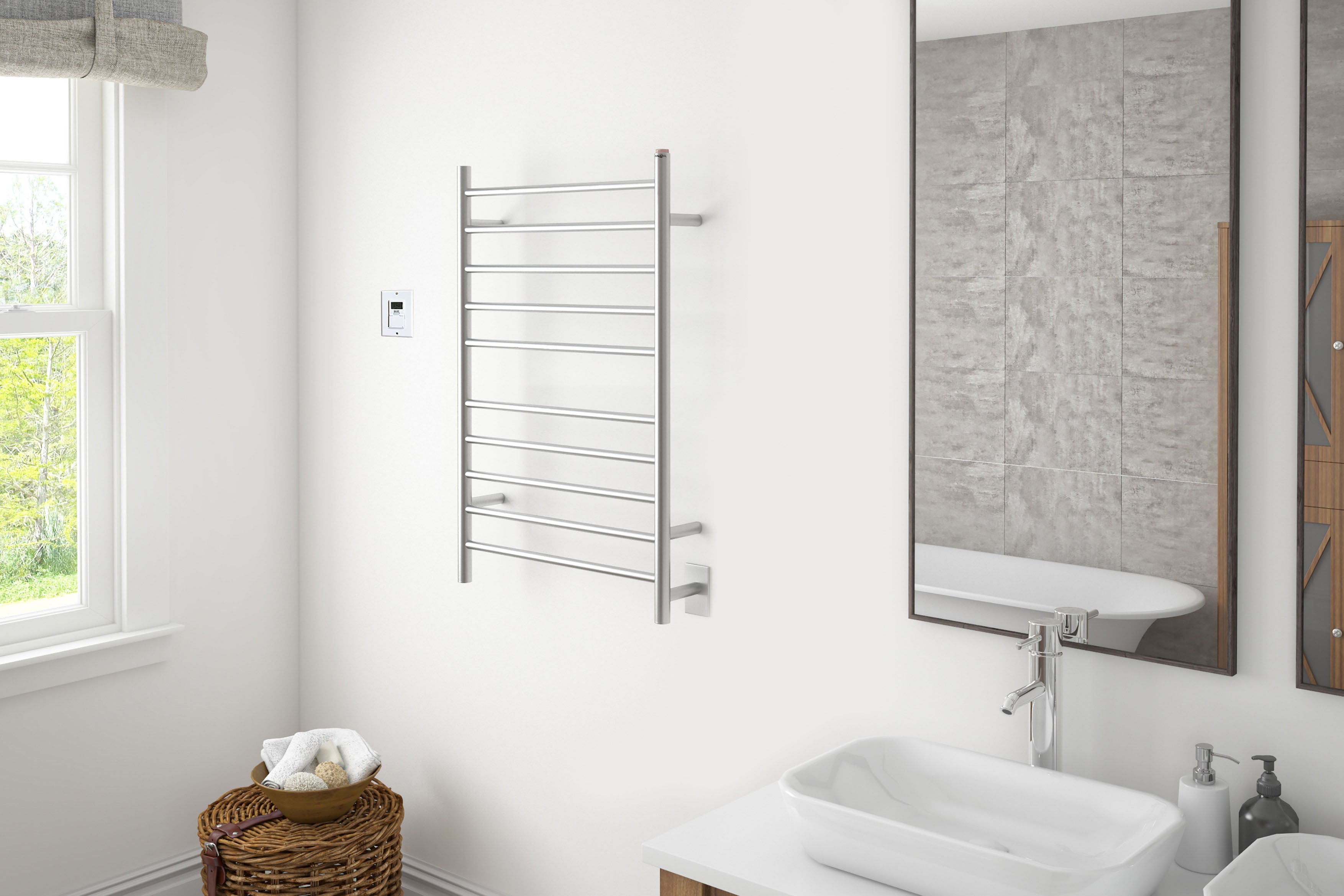 Chauffe-serviettes à 10 barres câblé Comfort Dual en acier inoxydable brossé avec minuterie